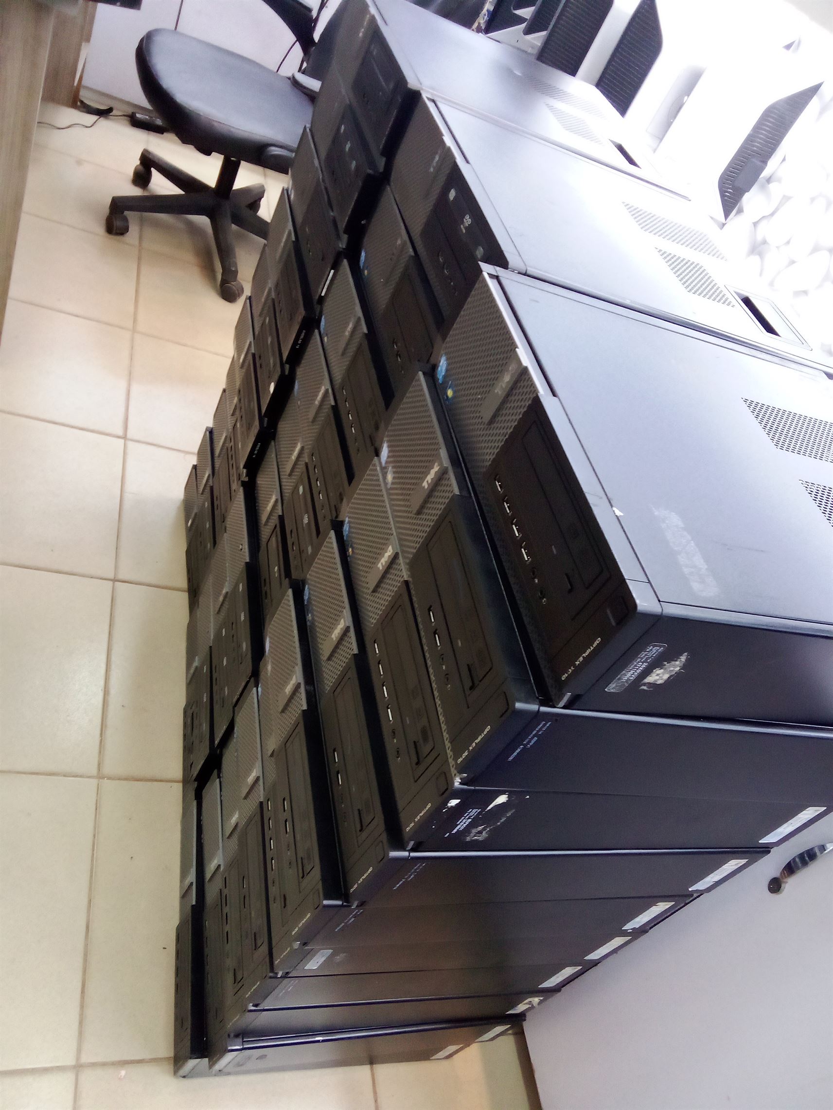 Dell Optiplex Cpu With core i3  - alternate view